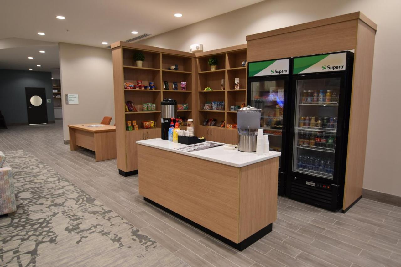 Holiday Inn - Kansas City - Northeast By Ihg Exteriör bild