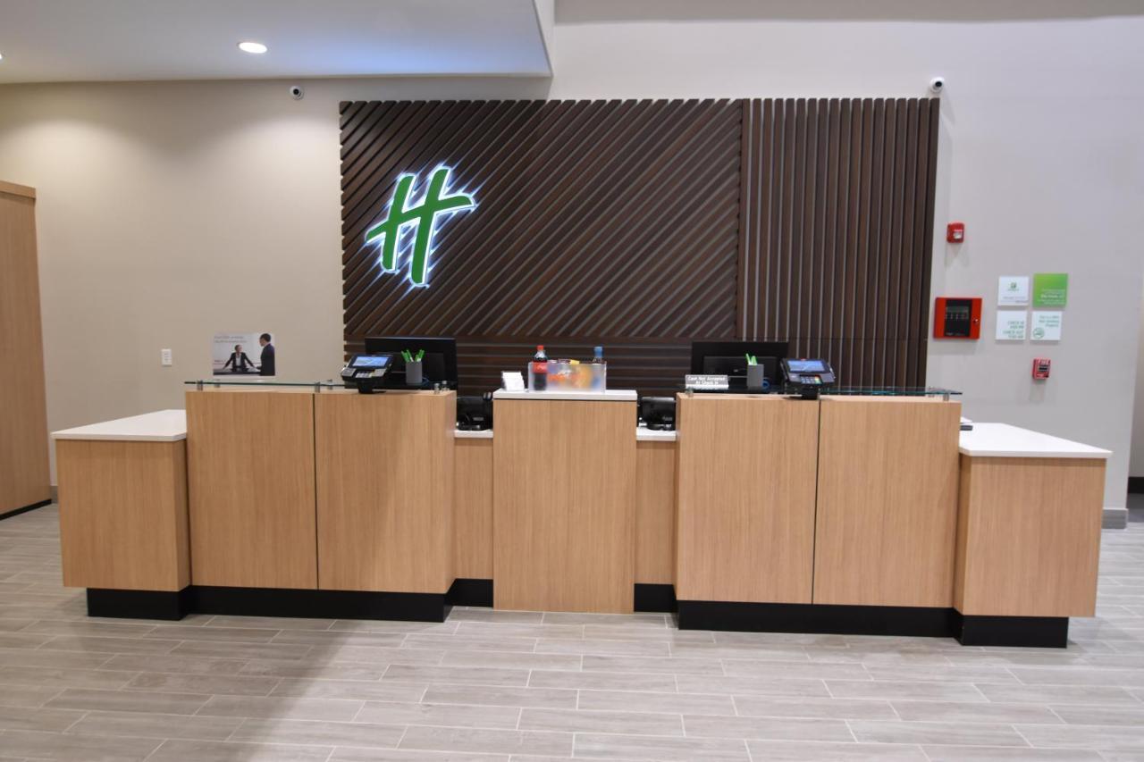Holiday Inn - Kansas City - Northeast By Ihg Exteriör bild